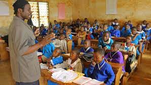 école maternelle et primaire MONABO